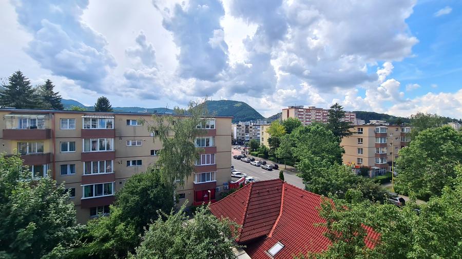 APARTAMENT 2 CAMERE - ET. 4 - SEMIDECOMANDAT