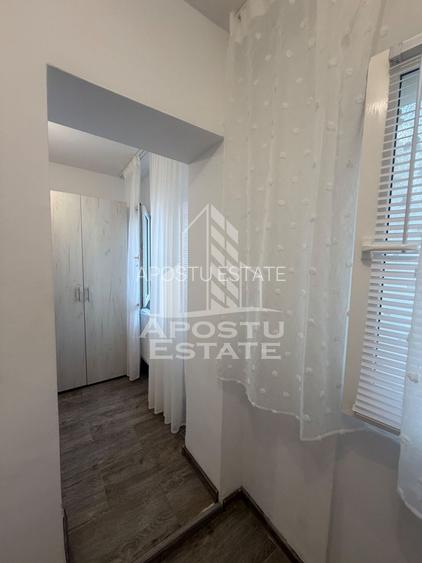 Garsoniera de vanzare, renovata , Zona Lipovei - 8