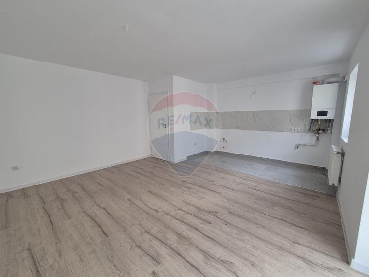Apartament 2 camere de vânzare