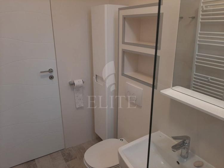 Apartament 3 camere în zona GHEORGHENI