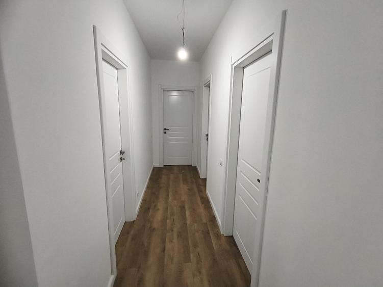 Casa parter de vanzare parter zona ultracentrala Corbeanca