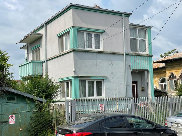 Vila interbelica, zona linistita