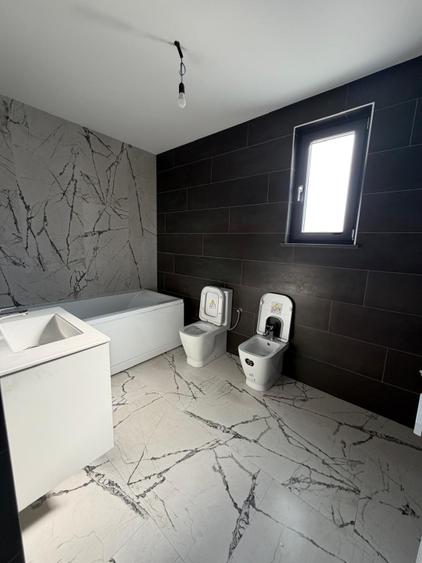 Spatiu comercial, 90 mp , chirie , Radauti