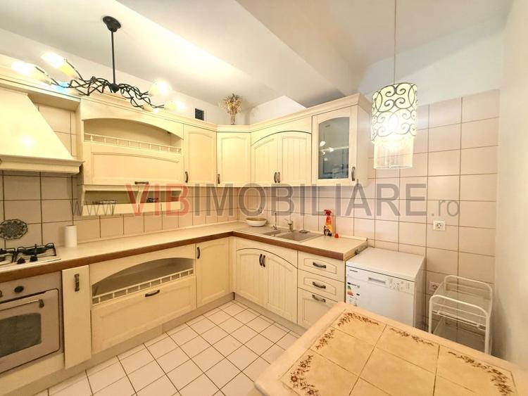 Apartament de închiriat 3 camere Central Park