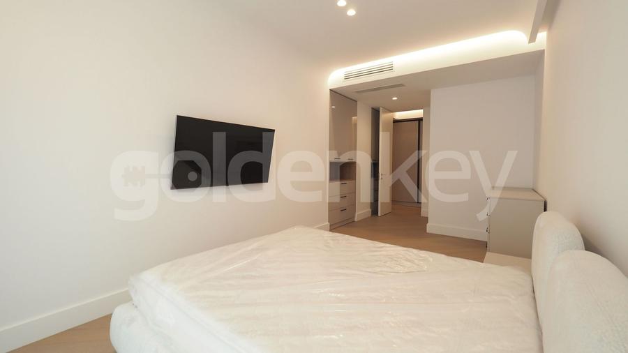 Apartament penthouse cu 4 camere langa Cambridge School