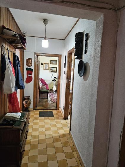 Apartament 4 camere ultra-central Drobeta Turnu Severin, zona Metexcom - 9