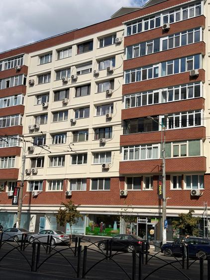 Apt.2 camere Stefan cel Mare - Circ, etaj 1, mobilat, aer conditionat