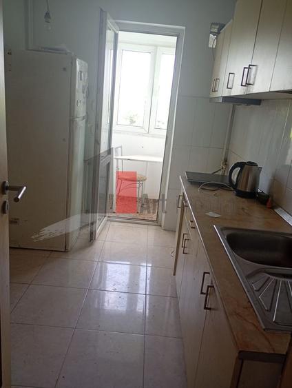 Apartament 2 camere, 2 balcoane bdul Basarabia