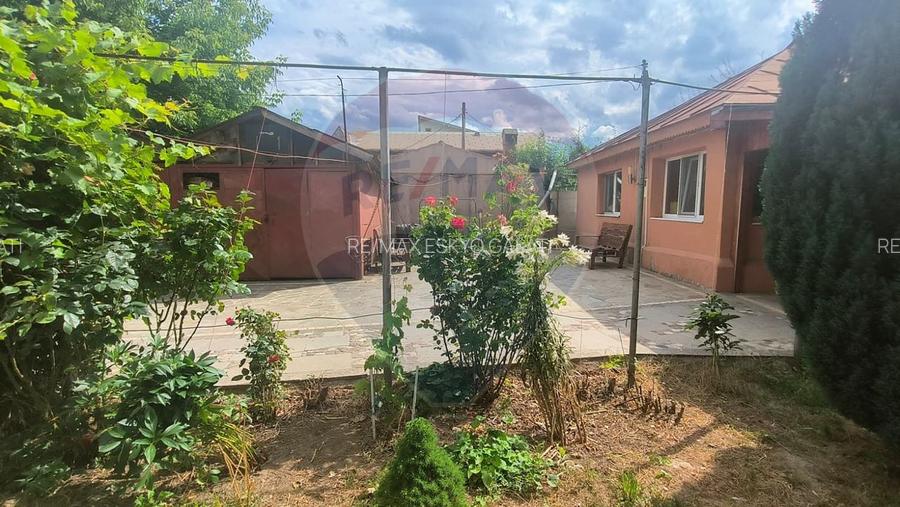 Casă 3 camere + teren 935 mp de vânzare - Zona General Galați - 11