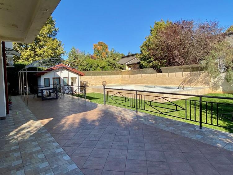Vila de vanzare 8 camere zona Baneasa, Bucuresti teren 1400mp-piscina