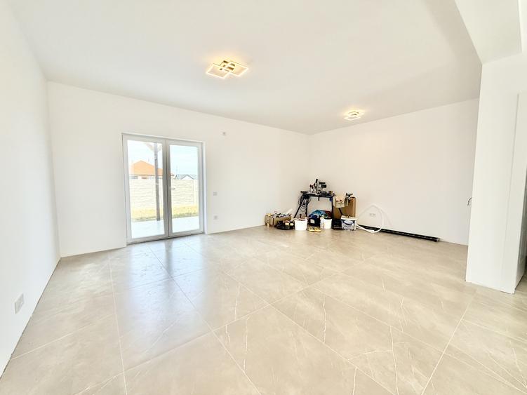 Duplex premium cu 4 camere | Cartier asfaltat | Mosnita