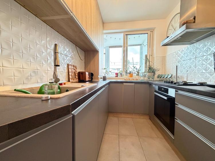 Apartament 3 camere, decomandat, Mihai Viteazu