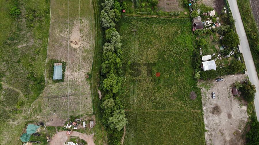 Teren 3.800 mp plat | Corușu | ideal dezvoltare | acces bun | 0% comision