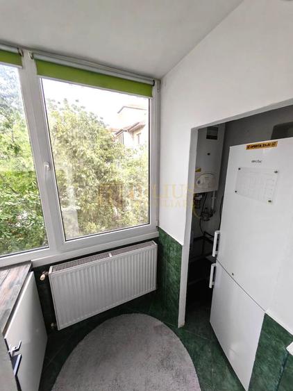 Apartament cu 3 camere in zona Lunei