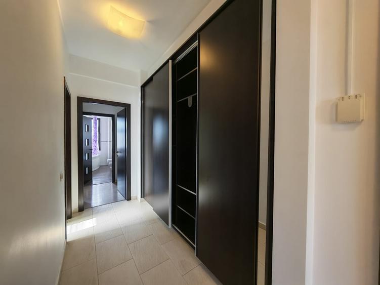 Apartament foarte spațios lângă Pădurea Băneasa | Spații de depozitare | Parcare