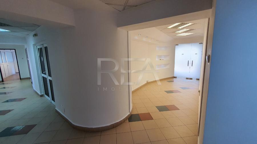 Spatiu de birouri inchiriat | 525 m.p disponibili | Piata Unirii