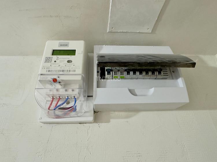 3 camere Decomandat | M. Lujerului | Necesita renovare ! Comision 0 !