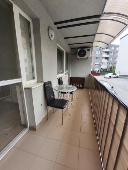 Apartament 2 camere de închiriat | 2 locuri de parcare | Zona Europa