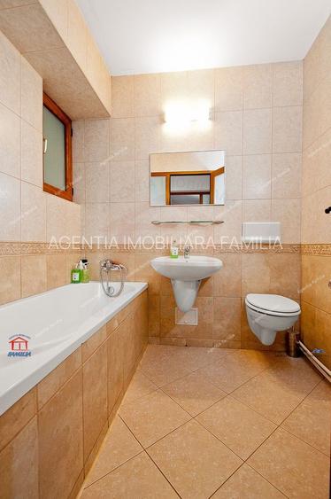 Vanzare apartament cu 4 camere, Faleza bloc Pescarus, etaj 1, sup.135 - 14