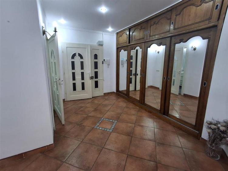 Spatiu birouri 140mp parcare zona Calea Dumbravii