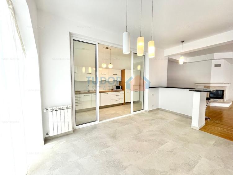 Amazing fully renovated villa with pool in a safe compound from Iancu Nicolae