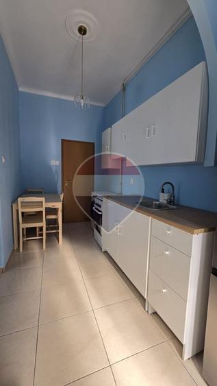 Apartament cu 1 camera la casa in zona ultracentrala