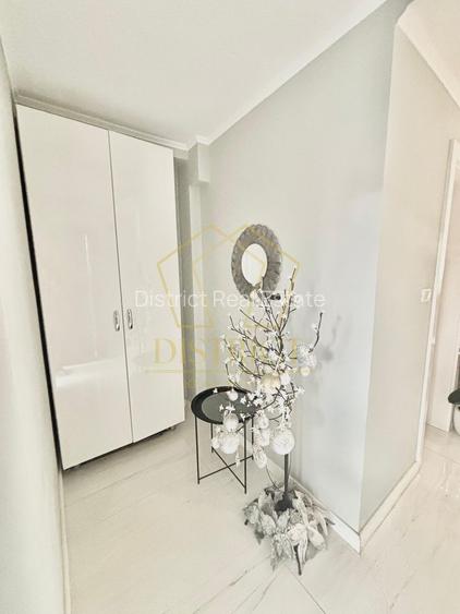 Casa individuala de Lux cu 5 camere, 4 bai si dressing in Braytim la asfalt. - 15