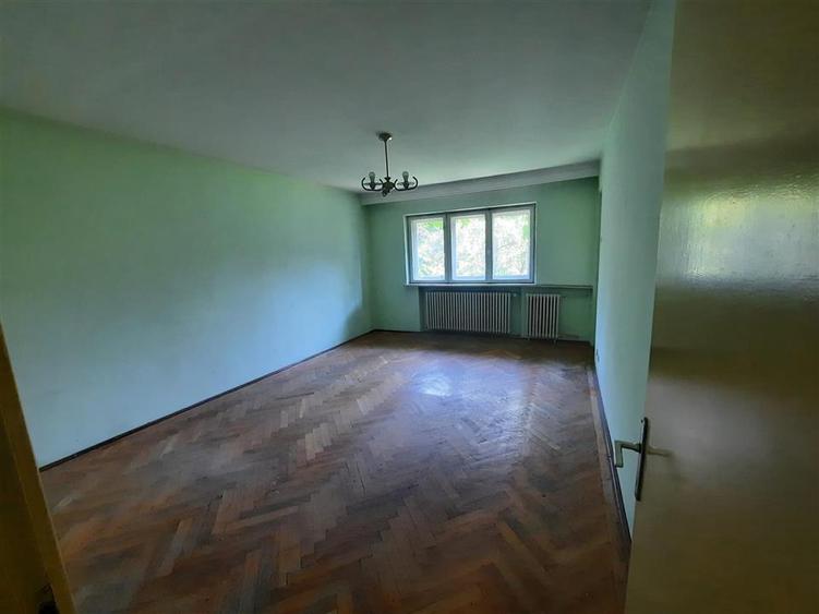 VILA CENTRAL S+P+1E
