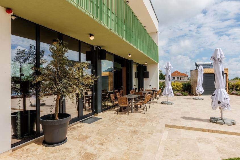 Boutique HOTEL - afacere la cheie /aproape de mare