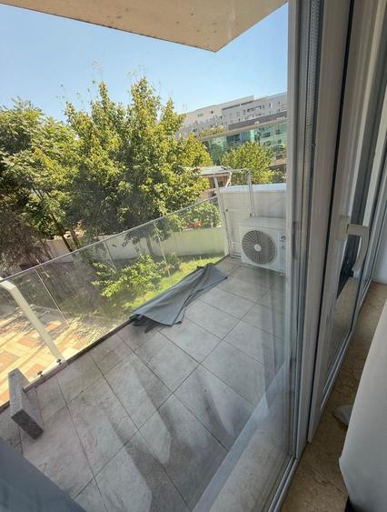 Apartament 3 camere metrou Mihai Bravu - Vitan