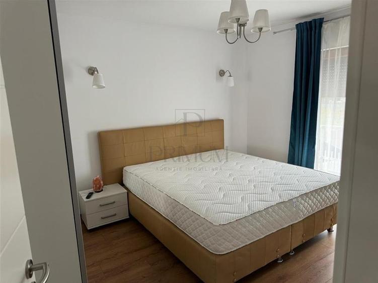 Duplex superb - mobilat - utilat - toate utilitatile - carport.