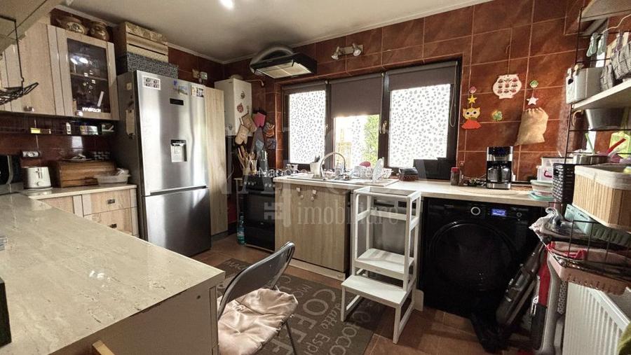 Casa 5 camere de vanzare in Floresti - 3