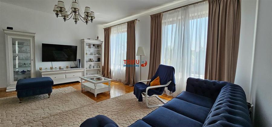Casa de vanzare cu 1698mp teren 4 camere si pivnita