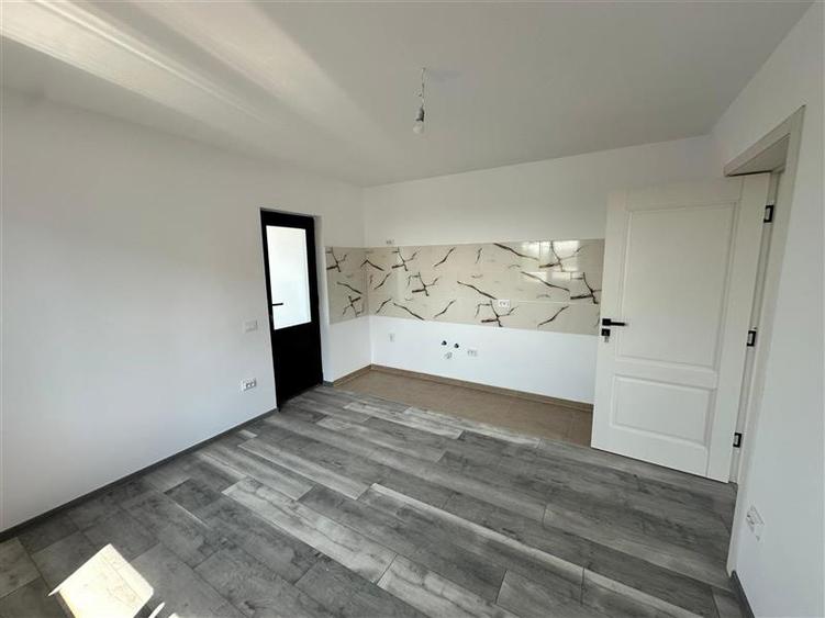Casa 3 camere, Poiana cu Cetate