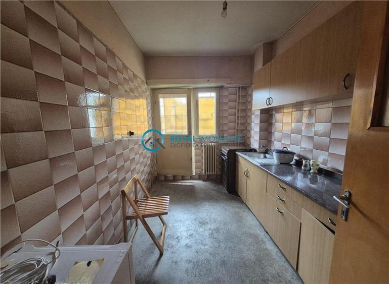 Royal IMobiliare - Vanzare Apartament zona Ultracentrala