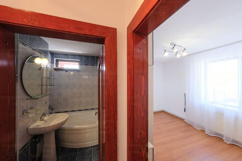 TRS10184 - 3 camere | str. C-Tin Brancusi l 75 MP l Gheorgheni