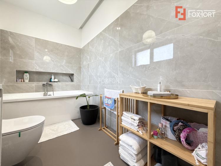 COMISION 0% Casa cu 4 camere de vanzare in Sacalaz, zona Cartierul Primaverii - 38