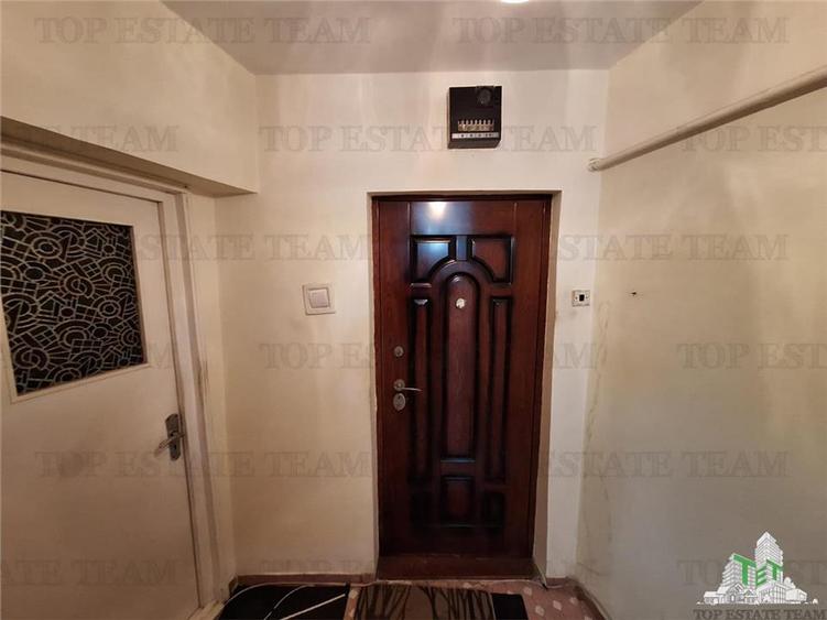 Apartament 3 cam. ultracentral - vanzare - Braila