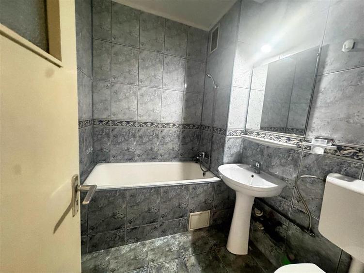 Apartament 2 camere de vanzare in Ploiesti Nord – zona excelenta, aproape de sco