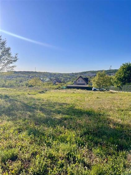 Teren de vanzare in zona de Dealuri Oradea