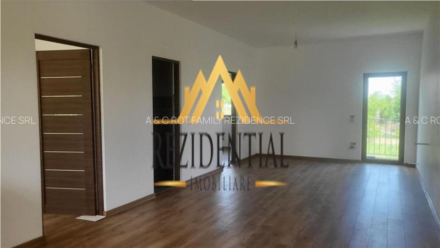 CASA SUPERBA - CERVICESTI (la doar 6 km de Botosani) - 5