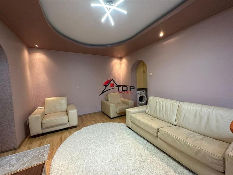 Inchiriere Apartament cu 3 camere Podu Ros