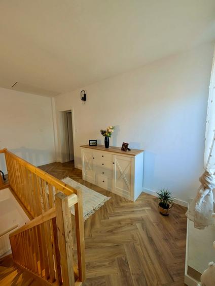 Penthouse 95 mp + terasă 45 mp, pod de 40 mp, 3 dormitoare, Centru
