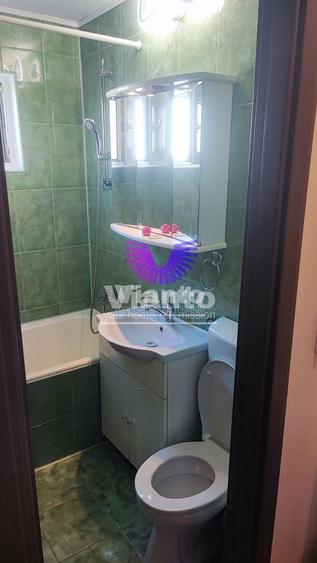 Închiriez apartament 3 camere