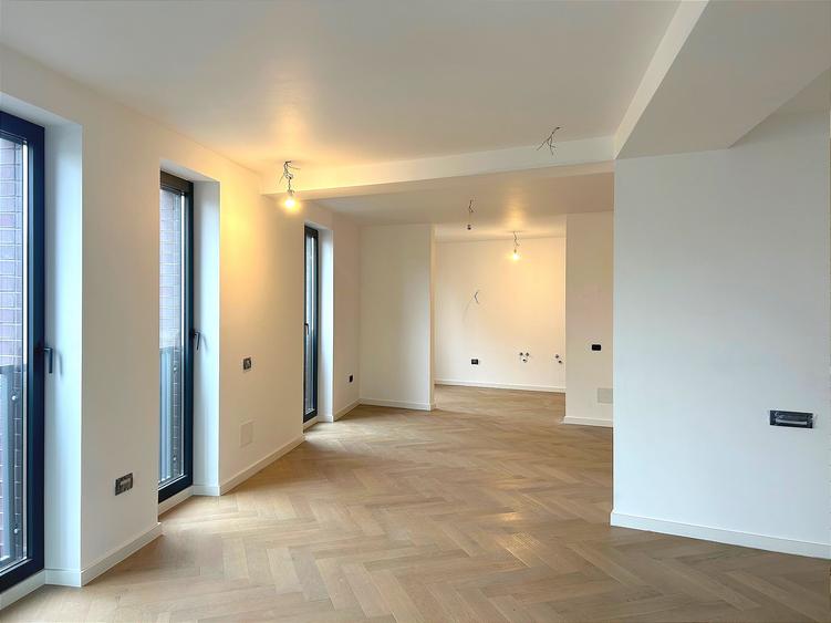Apartament NOU de 4 camere în clădire boutique, cu terasa superioară deschisă