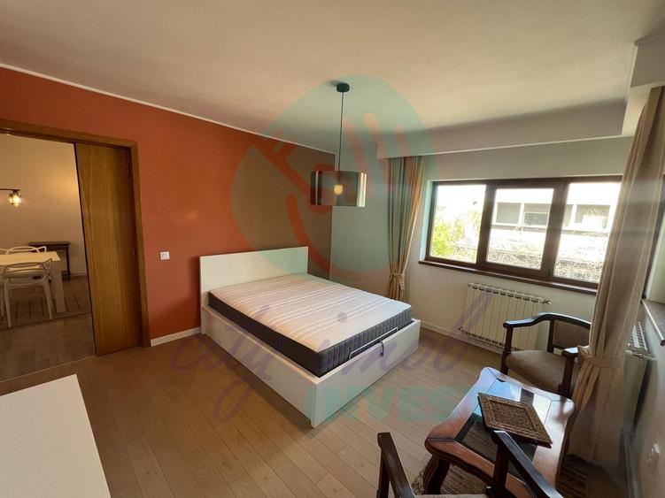 Apartament 3 CAMERE in bloc boutique-CENTRALA PROPRIE-80 mp