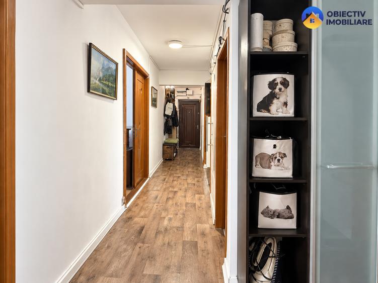 Apartament 4 camere 87,7 mp /2 bai/ Centru- Petrodava