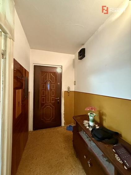COMISION 0% Apartament cu 2 camere semidecomandat, zona Aradului