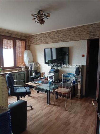 Piata Progresul - 3 camere - mobilat si utilat - 2