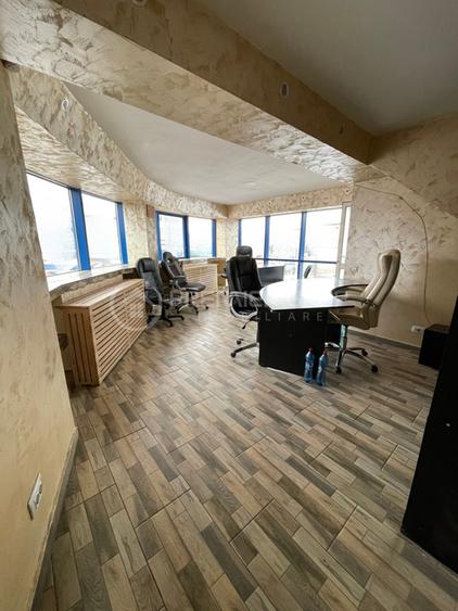 Spatiu comercial 56mp, Nicolina, CT, loc de parcare